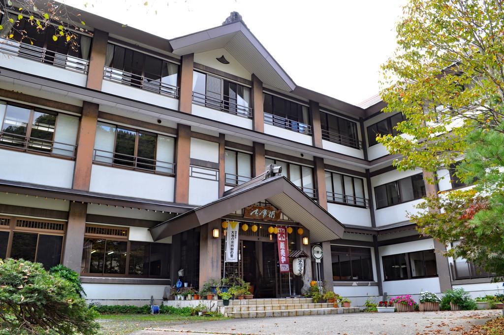 Kiyotsukan Hotel Tokamachi Exterior photo